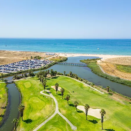 Salgados And Golf By Dreamplaces *